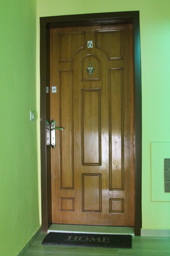 Absolute Blloku Apartment Tirana Exterior photo