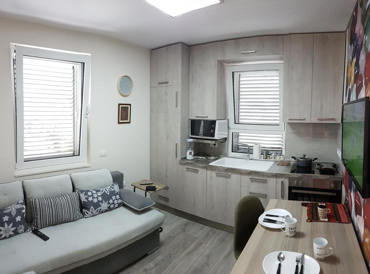 Absolute Blloku Apartment Tirana Exterior photo